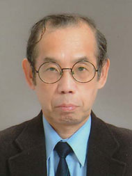 坂上先生顔写真